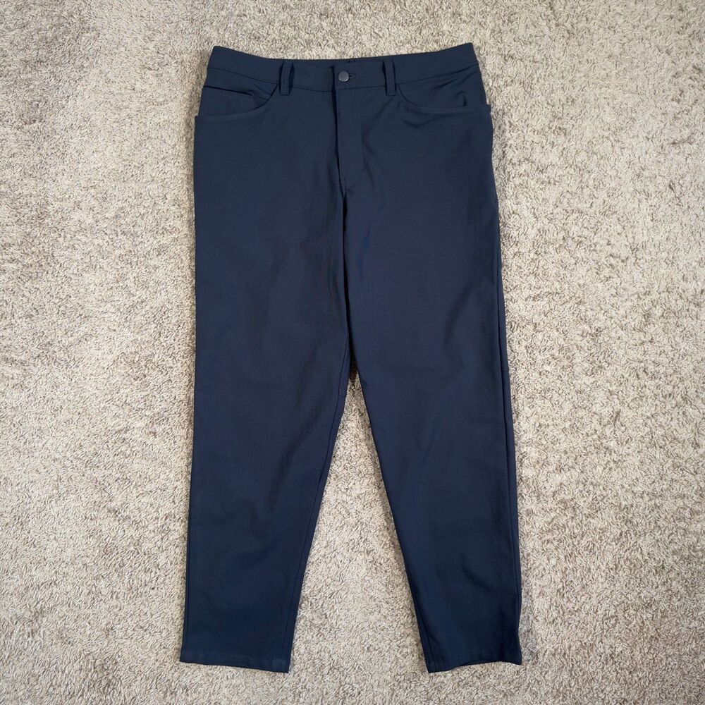 Lululemon ABC Classic Fit Warpstreme Gray Chino Pants Men's 34x29 M5583S